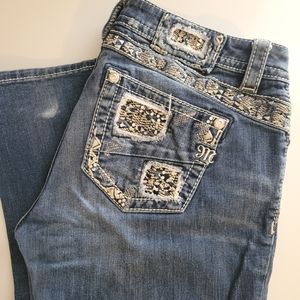 Miss Me Jeans Mid-Rise Straight